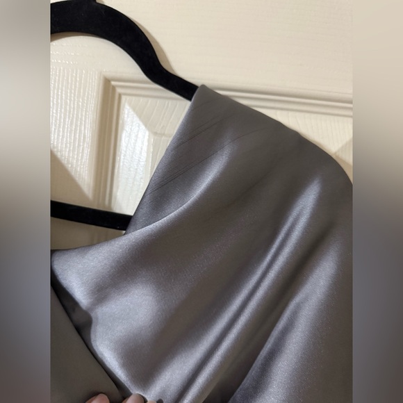 AMSALE off the shoulder fluid satin cocktail midi dress gunmetal - Picture 8 of 14